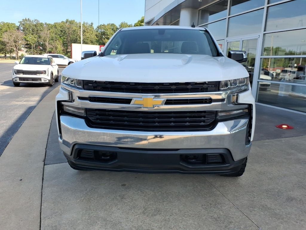 2019 Chevrolet Silverado 1500 — rear three-quarter view