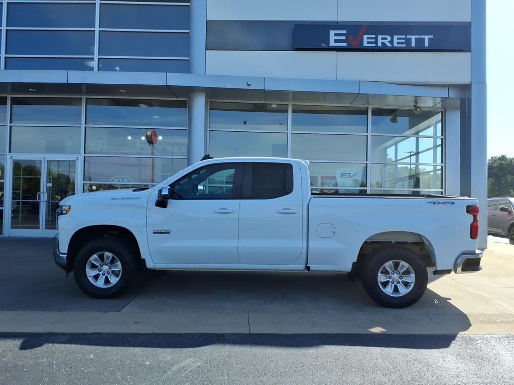 2019 Chevrolet Silverado 1500 — interior view