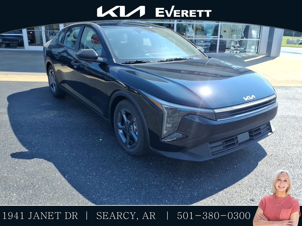 2026 Kia K4 LXS in Aurora Black — front three-quarter view