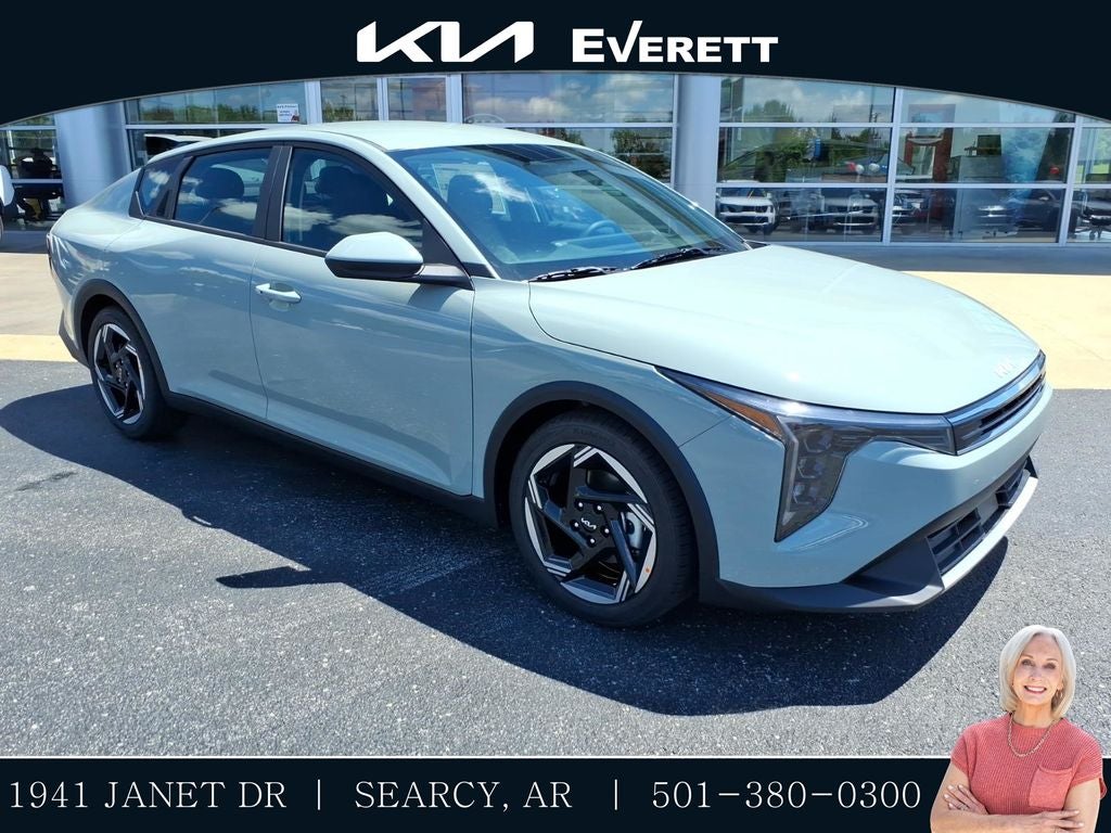 2026 Kia K4 EX in Morning Haze — front three-quarter view